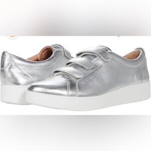 Fitflop Metallic Silver Leather Sneakers